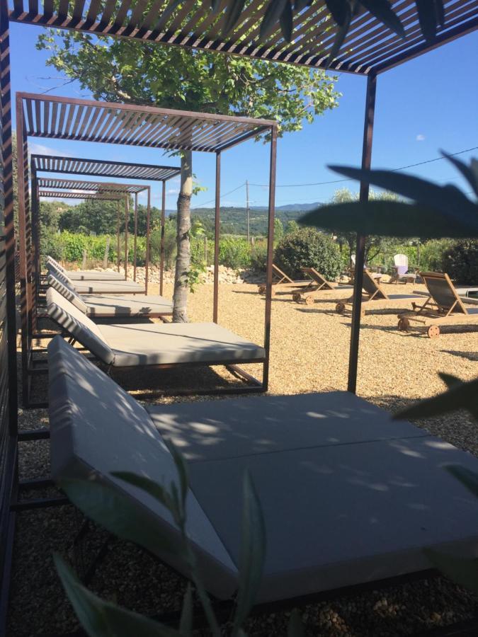Le Vieux Portail Bed and Breakfast Saint-Saturnin-les-Apt Εξωτερικό φωτογραφία