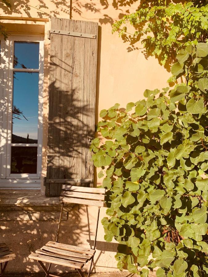 Le Vieux Portail Bed and Breakfast Saint-Saturnin-les-Apt Εξωτερικό φωτογραφία