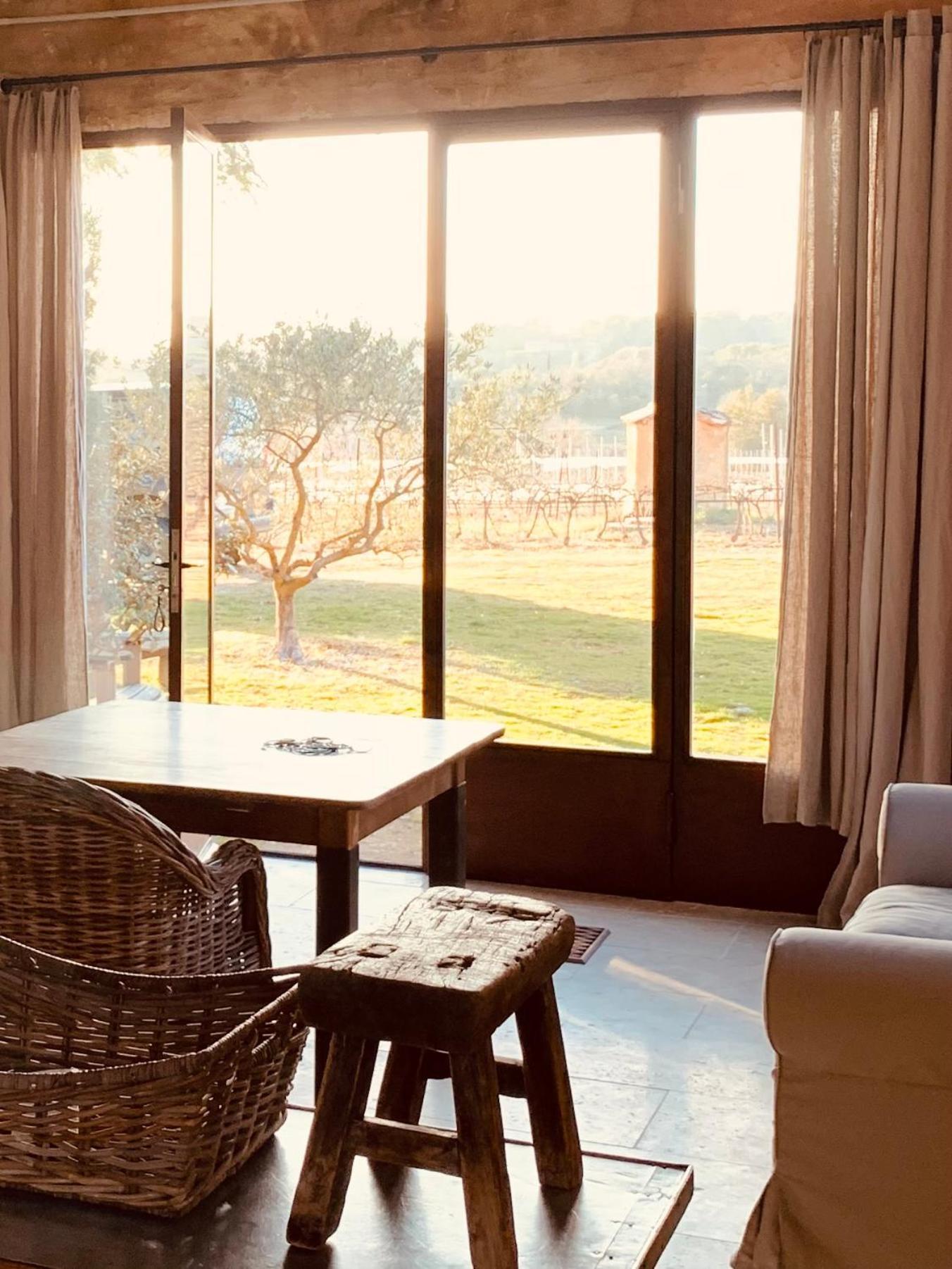Le Vieux Portail Bed and Breakfast Saint-Saturnin-les-Apt Εξωτερικό φωτογραφία